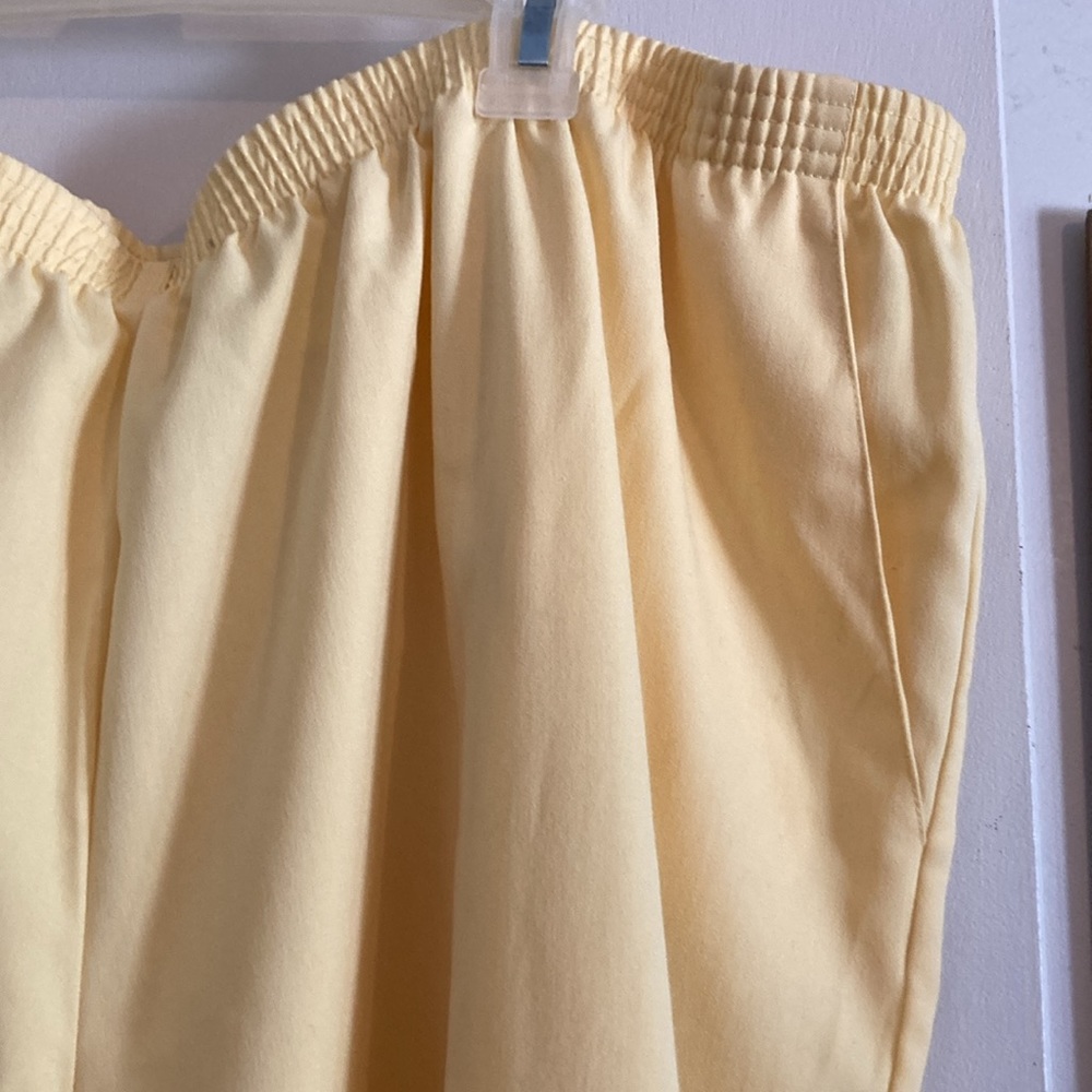 Pants - Picture 4 of 12